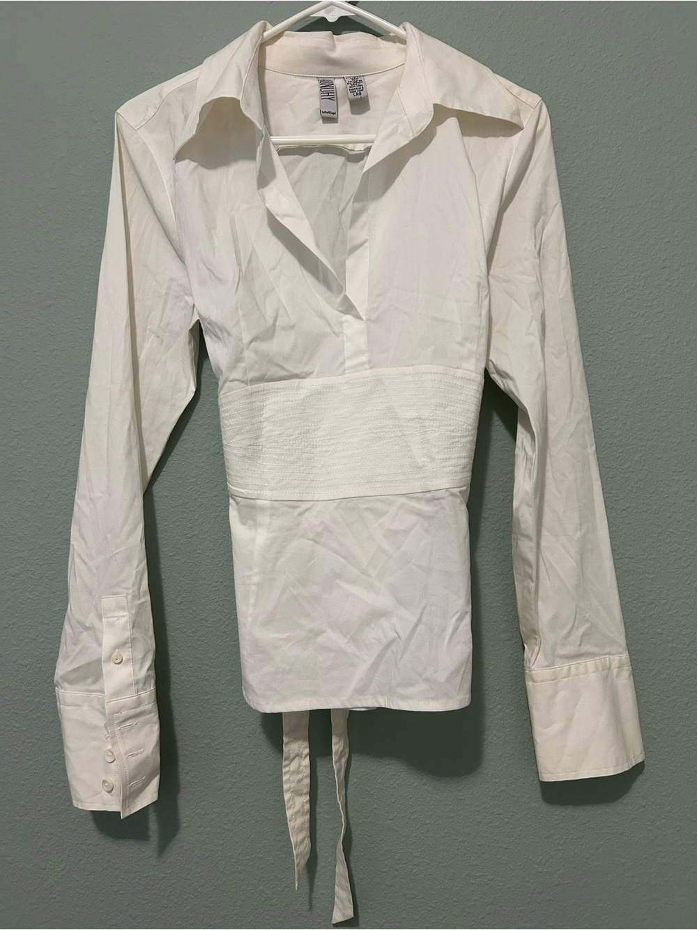 Laundry By Shelli Segal White Long-Sleeve Waisted Button-Down Shirt